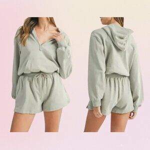 MABLE Long Sleeve V-Neck Hooded Romper – Sage Green (L)
